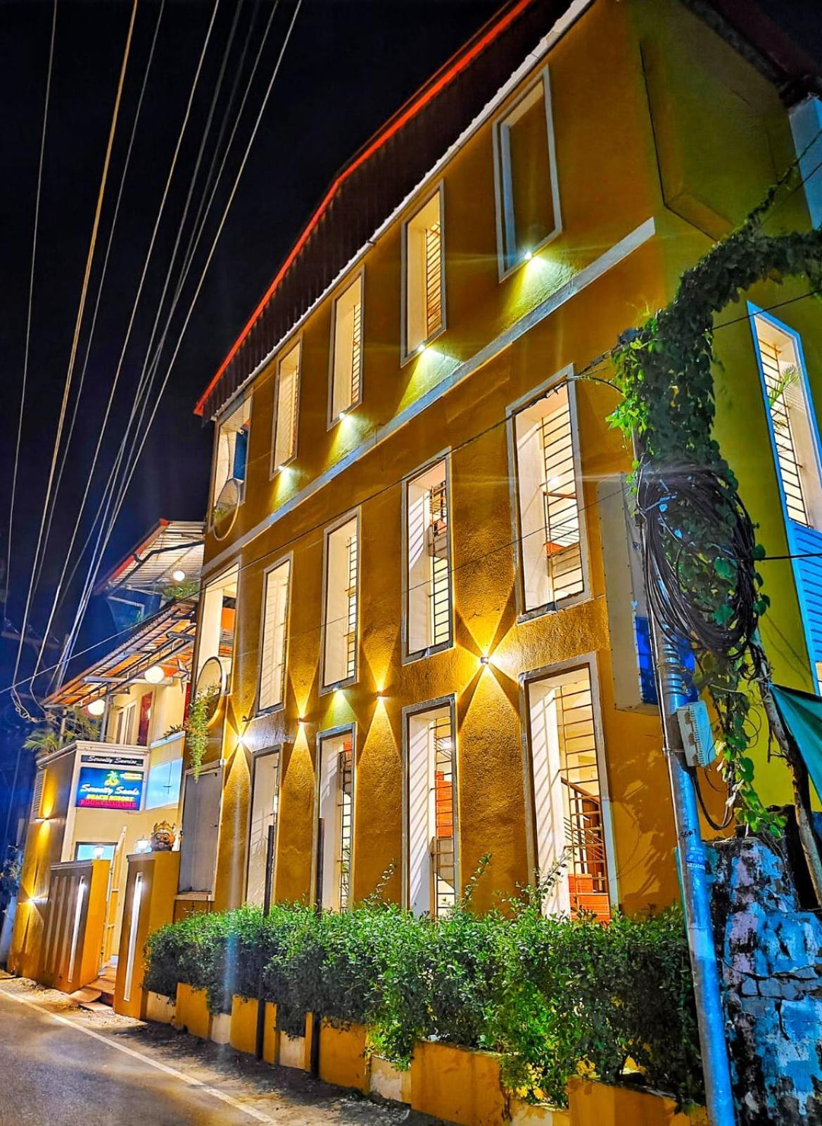 Serenity Sands Beach Resort Inn Pondicherry Exterior photo